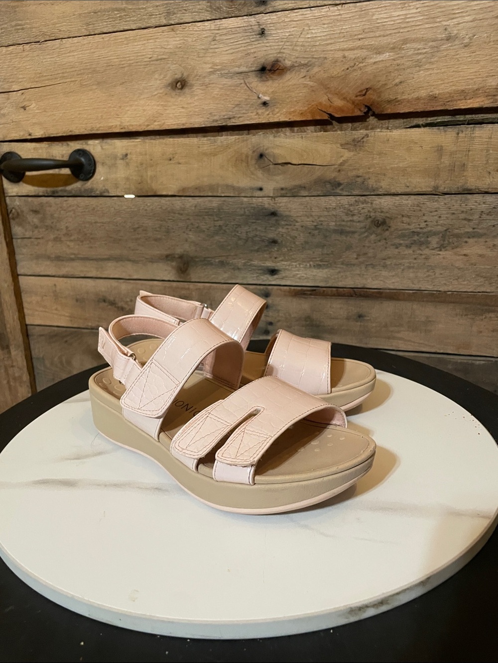 Vionic Pink Croc-Texture Adjustable Comfort Sandals